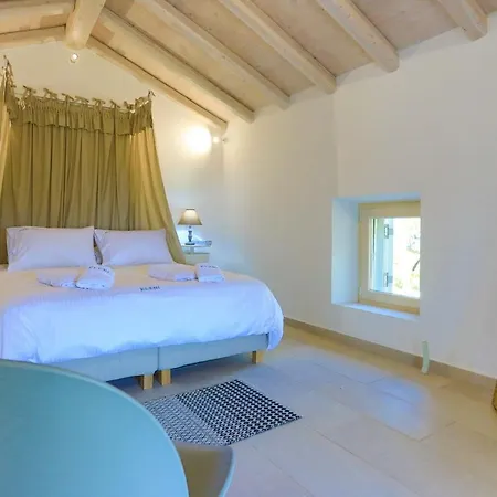 Eleni Exeria Villa